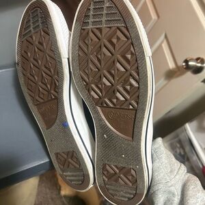 Converse Men’s Black and White Low Top Sneakers